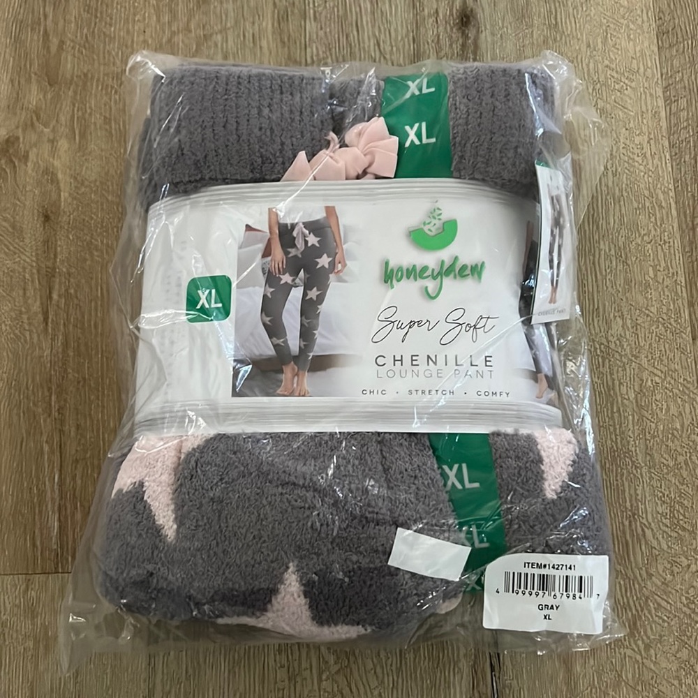 NWT Honeydew Chenille Lounge Pant